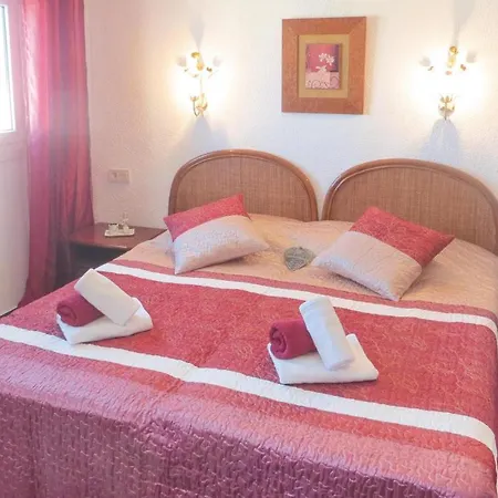Apartamento 2 Bedroom Stunning In *
